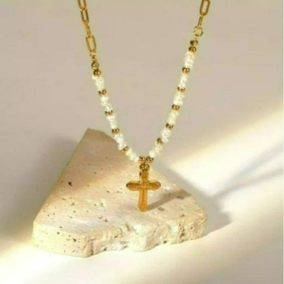 Gold Plated Stainless Steel Chain Freshwater Pearl Beads Cross‎ Pendant Necklace - Picture 5 of 14